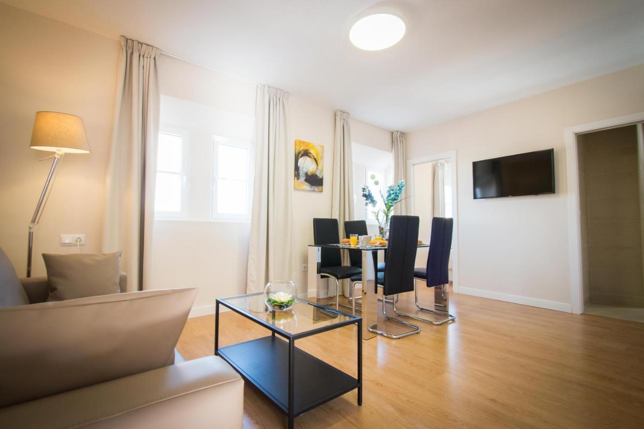 Holidays2Malaga Calle Nueva High Speed Wifi ภายนอก รูปภาพ