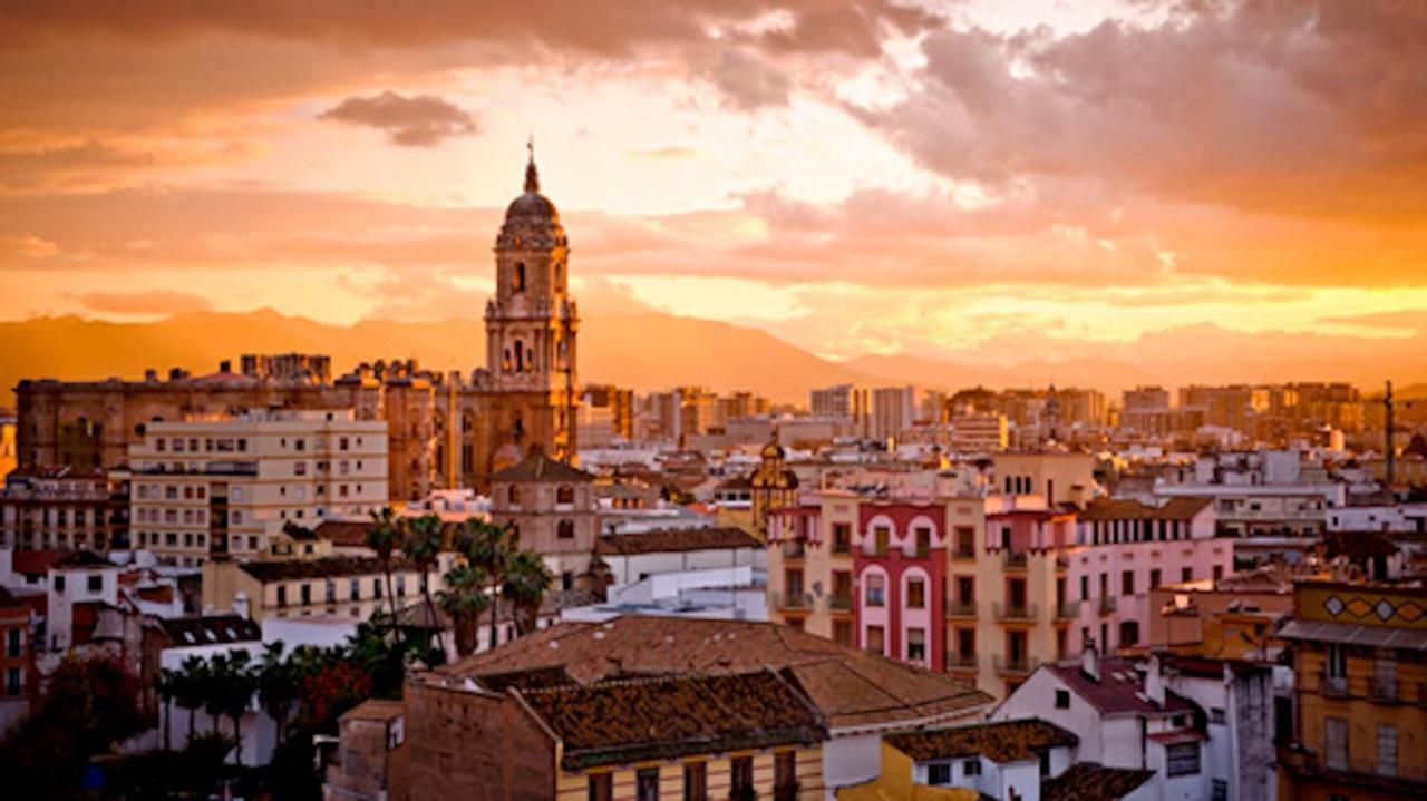 Holidays2Malaga Calle Nueva High Speed Wifi ภายนอก รูปภาพ